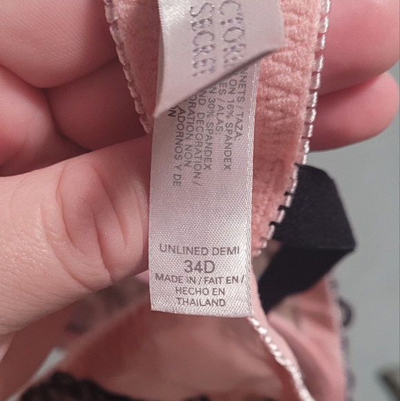 Beautiful Baroque Style Unlined VS Bra - Picture 2 of 3